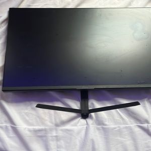 I don’t need this monitor any more so I’m selling